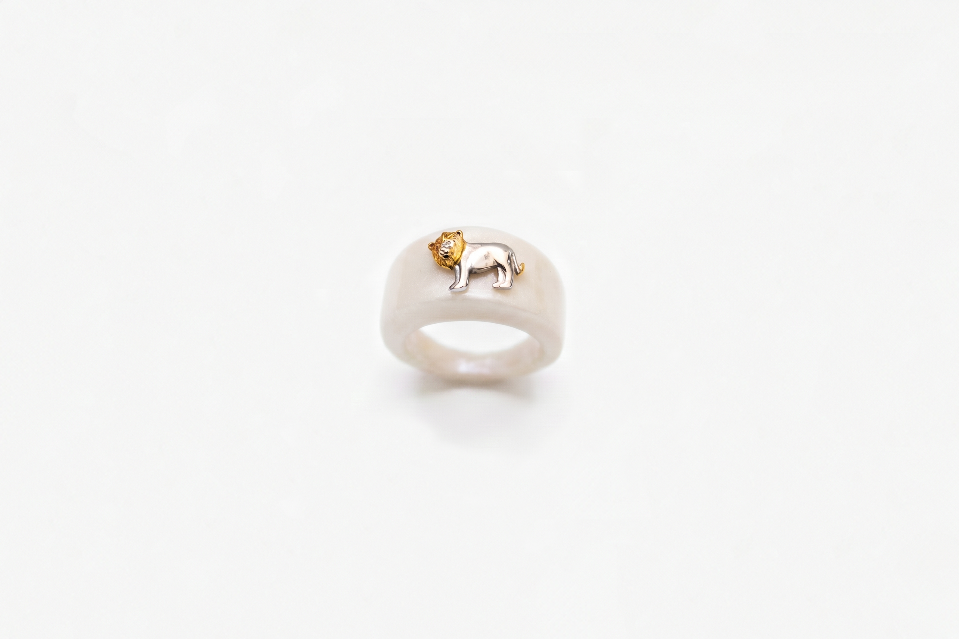 Anello leone
